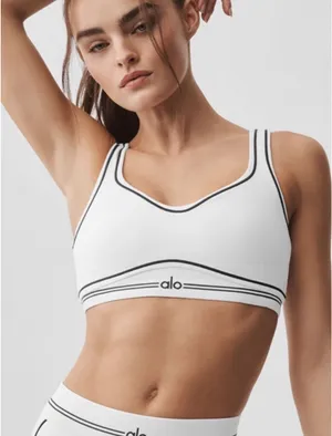 Alo Yoga Sports Bra thumbnail 1
