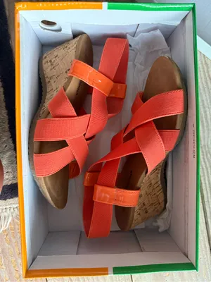 Pierre Dumas Gemma-6 Orange Wedge Sandals Size 6M thumbnail 5