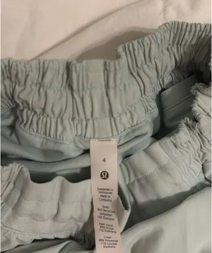 Mint green, Lululemon hot hots 2.5 inch thumbnail 2