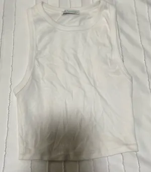 Zara halter top thumbnail 1