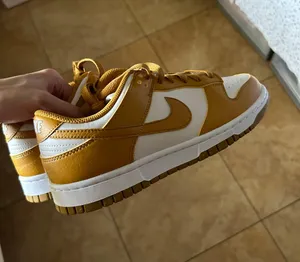 Nike Dunk Low Next Nature thumbnail 2