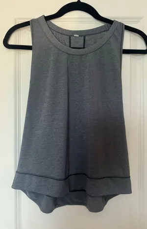 Lululemon Tank Top thumbnail 1