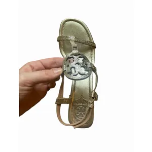 Tory Burch Gold Metallic T-Strap Wood Block Heel Sandals Logo Leather 8 Designer thumbnail 10