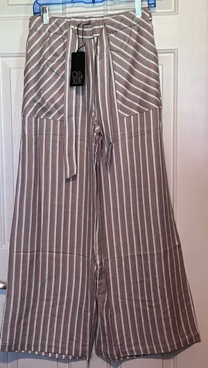 Chaser Women's Striped Tan‎ White Blue Wide Leg Pull-on Belted Pants Size S thumbnail 1