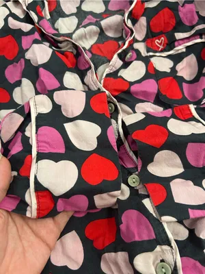 VICTORIA’S SECRET hearts pattern button down long sleeve top pajama women’s XS thumbnail 6
