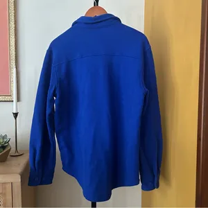 Aritzia TNA Cozy Fleece Boyfriend Fit Shacket Button Up Shirt Pocket Blue Size M thumbnail 4