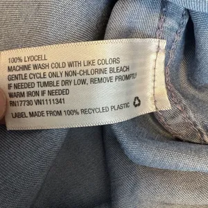 Liz Lange Maternity Target L Blue Chambray Lyocell Tunic Shirt Long Sleeve Chic thumbnail 7