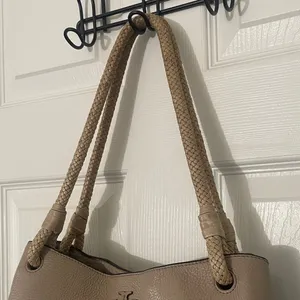 Tory Burch Light Brown Leather Mcgraw/Taylor Hobo Slouchy Bag thumbnail 3