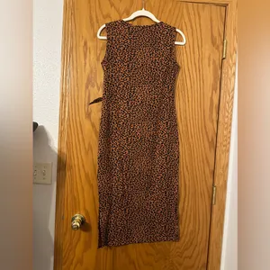 Amour Vert Cornelia Midi Dress - NWT - Size S thumbnail 2
