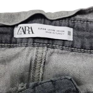 Zara Jeans Size 2 W28" x L26" Women's Zara Mom Jeans Paper Bag Waist Tapered Leg Women's Jeans thumbnail 6
