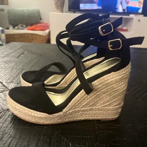 Black Espadrille Platform Wedge Sandals - Size 37 EUC thumbnail 2