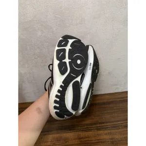 Brooks Glycerin GTS 21 Running Shoes Sneakers Womens Size 7.5 D Wide Black White thumbnail 7