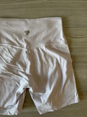 Aritzia Golden Lilac Biker Shorts thumbnail 3