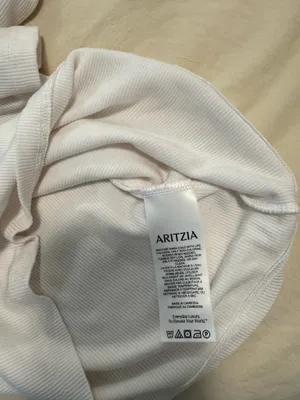 Aritzia ribbed square neck long sleeve top thumbnail 4