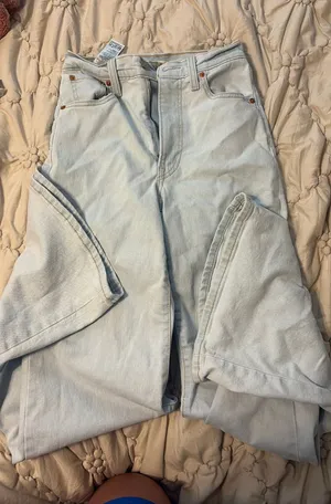Levi’s Denim Jeans Women’s Light blue Ribcage Bell 25 thumbnail 1