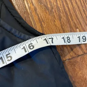 Gap goose down full black puffer vest size xs thumbnail 4