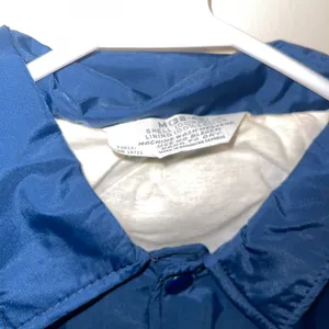 Vintage unisex rain jacket raincoat Sz M 38-40 • Made in the Dominican Republic thumbnail 2