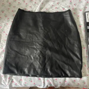Express black mini skirt  thumbnail 1