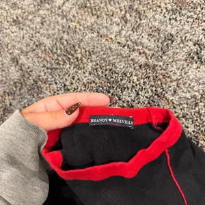 Brandy Melville Top thumbnail 2