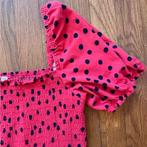 Anthropologie Dolan Polka Dot Smocked Puff-Sleeved Boho Top - Size Medium thumbnail 10