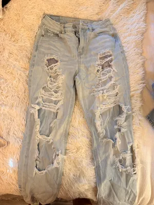 American Eagle Mom Jeans thumbnail 1