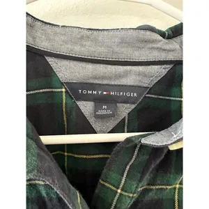Tommy Hilfiger Top Women's Medium Green Button Down Plaid Long Sleeve Cotton thumbnail 3