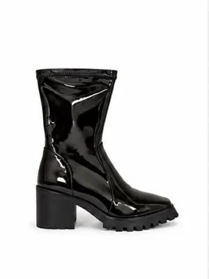 Slowline Black Patent Leather Lug Sole Square Toe Chunky Heeled Ankle Boots NWOT thumbnail 4