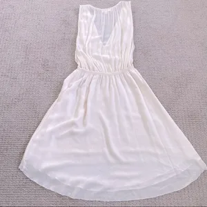 Aritzia Wilfred Silk Georgette Plunge Mini Dress XXS - Cream thumbnail 3