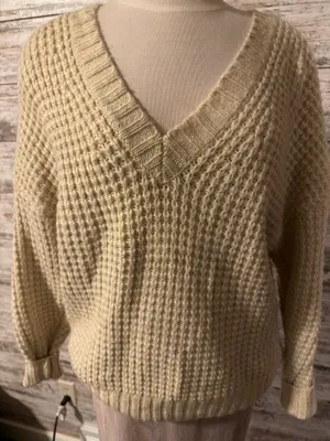 American Eagle V-Neck Sweater Oversized Knit thumbnail 2