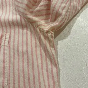 Abercrombie & Fitch Pink White Striped Button Down Shirt Women’s Medium thumbnail 6