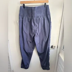 FP Movement NEW WITH TAGS The Way Home Jogger Large athleisure‎ travel yoga thumbnail 6