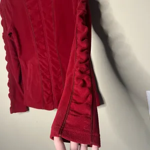 Ariat Red Ruched Sleeve Fleece Jacket thumbnail 3