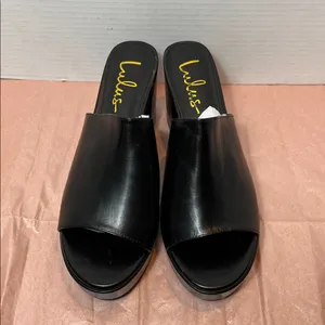 Lulu's Elegant Black Mules thumbnail 3