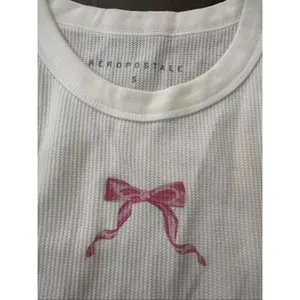 Aeropostale Bow High-Neck Cropped Graphic Waffle Tank thumbnail 2