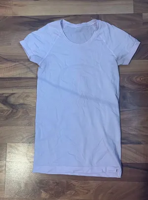Lululemon shirt thumbnail 1