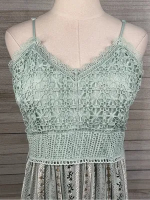NO BOUNDARIES Boho Crochet Lace Smocked Maxi Dress Light Green/Multi-XL (Jrs) thumbnail 2