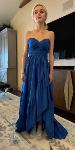 Mac Duggal prom dress thumbnail 1