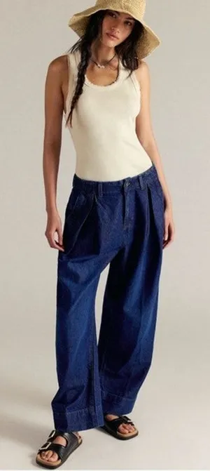 Free People New Spin Trouser Jeans Dark Wash Mid Rise Pleated Size 25 thumbnail 1