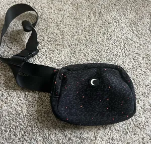 Zyia Active Belt Bag thumbnail 1