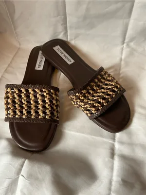 Steve Madden Brown and Tan Woven Slide Sandals size 7.5 thumbnail 2