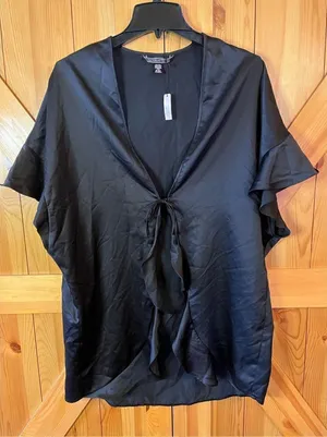 Victorias Secret Satin Kimono Robe Open Ruffle Front Cover Up One Size Black Nwt thumbnail 1