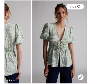 Urban Outfitters Top thumbnail 2
