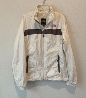 The North Face Women’s Windbreaker Size M thumbnail 1
