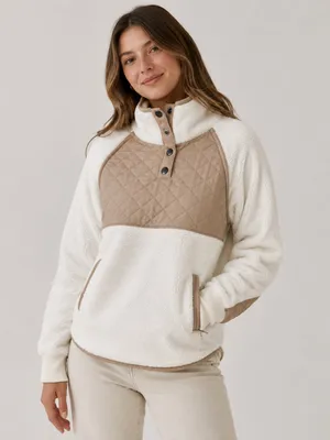 Abercrombie & Fitch White Sherpa Quilted Pullover Sweater Size S thumbnail 1