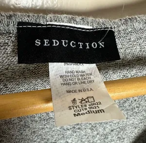 Seductions CLEARANCE! Gray Boutique Wrap Crop Sweater Size M NWT thumbnail 5