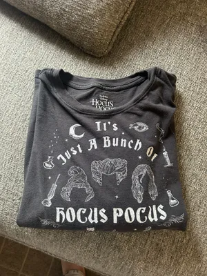 Disney Black Hocus Pocus Graphic Tee | Size XL Halloween thumbnail 8