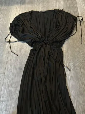 Zara Black Maxi Dress thumbnail 1