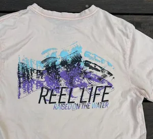 Reel Life Pale Pink Short Sleeve Graphic Tee T-Shirt w/ Purple/Blue Fish Design thumbnail 2