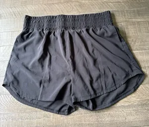 Crane Women's Black high-waisted running shorts Size XL‎ thumbnail 1