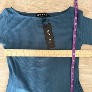 Motel Rocks XS NEW Dinar Split Hem Top In Mineral Blue thumbnail 9